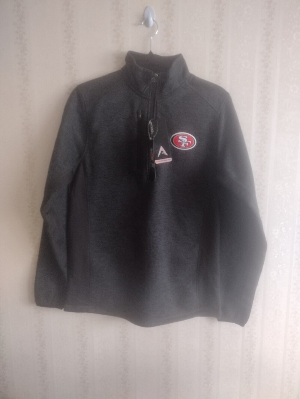 Men's Antigua Apparel Quarter Zip San Francisco 49ers Pullover.